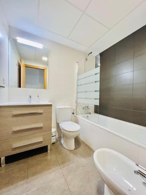 Apartamento Luminoso Cerca Salera Castellón de la Plana Dış mekan fotoğraf